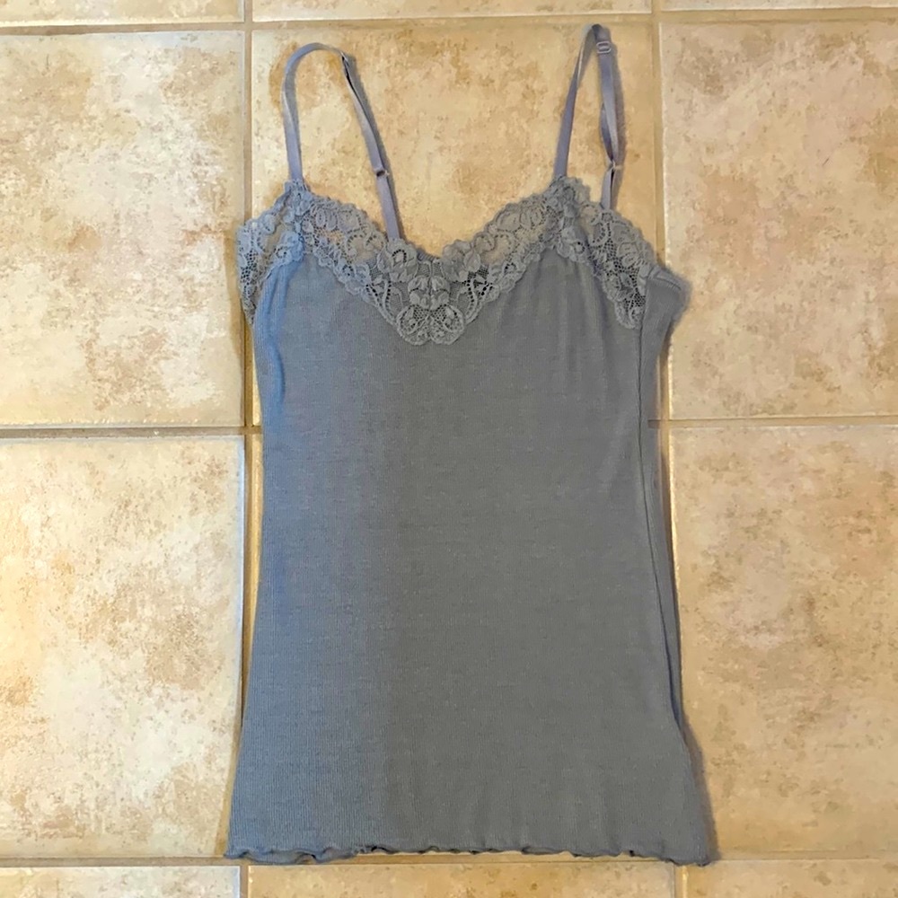 💕2 for $20 sale💕 Banana Republic Camisole Top